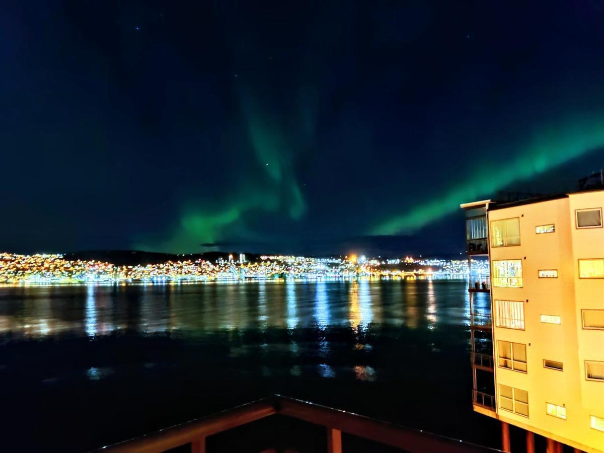 Top Floor Apartment With A Magic View Tromsø Exteriér fotografie